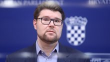 SDP-ovci stihovima Bajage 'mrak, mrak, totalni mrak' pokrenuli interpelaciju, Grbin: Obnova debelo kasni, naša je obveza o tome javno govoriti