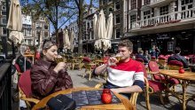 Amsterdam traži lijek za posljedice masovnog turizma, ograničava broj noćenja