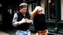 Uzor novim generacijama: I 22 godine nakon prerane smrti, Carolyn Bessete- Kennedy ne prestaje oduševljavati stilom