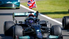 Lewis Hamilton suočen sa sramotnim napadima; hitno se oglasili Mercedes, Formula 1 i FIA: Takvim ljudima nije mjesto u našem sportu...