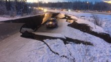 [VIDEO] Potres od 8,2 zatresao Aljasku: Upozorenje na tsunami i za Havaje; opasnost se razmatra u Japanu i na Novom Zelandu