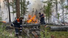 Razorni šumski požari haraju Sibirom, ruska vojska pokuvašava ih obuzdati