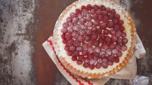 Tako jednostavan recept krije idealan ljetni desert: Cheesecake s malinama osvaja okusom, ali i brzinom pripreme