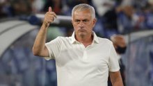 Roma ekspresno pronašla zamjenu za Edina Džeku; Jose Mourinho srušio klupski rekord i za ogroman novac doveo napadača kojeg su svi zaboravili