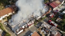 [VIDEO/FOTO] Požar u Sarajevu progutao cijeli stambeni kompleks, pogledajte snimke iz zraka