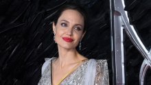 Angelina Jolie nikada ne koristi društvene mreže, no sada je otvorila profil na Instagramu i objavila pismo djevojke iz Afganistana