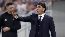 Zlatko Dalić se požalio na katastrofalan teren u Slovačkoj, a onda čestitao svojim igračima i najavio Sloveniju pred punim Poljudom