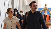 Ben Affleck ne krije zadivljenost svojom djevojkom Jennifer Lopez: 'Mogu samo stati uz nju i diviti joj se s poštovanjem'