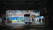 Autobusni prijevoznici žele svoj dio kolača iz državnih subvencija za prijevoz učenika: 'Unatoč europskim direktivama pomaže se isključivo državnim tvrtkama'