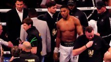 Anthony Joshua poslije meča aktivirao je opciju koja će razveseliti boksačke fanove, a imao je i kratku poruku 'nakon što mu se srušio svijet'