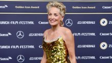 Blještavi stajling: I u sedmom desetljeću ljepota Sharon Stone ne blijedi