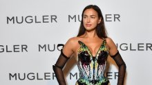 Kakva haljina, kakvo tijelo: Irina Shayk izgleda tako dobro u ovoj nevjerojatnoj kreaciji