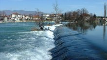 Hrvatsko veleposlanstvo u BiH oštro osudilo napade na obilježja hrvatskog naroda