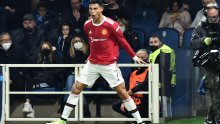 [FOTO] Cristiano Ronaldo s dva gola u sudačkim nadoknadama spasio United od poraza, 'petarda' Bayerna, Barcelona slavila kod Dinama