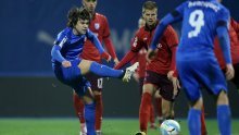 Šok za Dinamove navijače; Ante Ćorić prekrižen za derbi