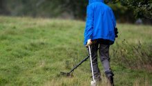 Medicinska sestra detektorom metala pronašla jedinstven artefakt: 'Zasad u svijetu ne postoji ništa slično. Predmet bi mogao vrijediti i više od 100.000 funti!'