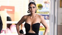 Kim Kardashian se pohvalila skupocjenim božićnim poklonima; evo što je njoj, ali i njezinim sestrama i bratu kupila Kris Jenner