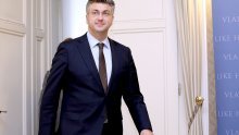 Plenković brani Vladu, hvali Most, a o Barišiću kaže: Napad ima drugu metu