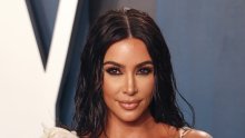 Kim Kardashian više nije sama: Ljubi 13 godina mlađeg komičara koji je zaveo brojne slavne ljepotice