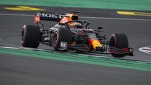 Max Verstappen najbrži na prvom treningu, ali još važnije je za Nizozemca da je doznao konačnu odluku oko zahtjeva Mercedesa da ga se kazni!