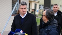 Banožić krenuo na ispraćaj vojnika, okrenuo se i otišao. Milanović ga napao: Najavio se i nije došao kao sitni tat, a letio je Pilatusom na Murter na janjetinu