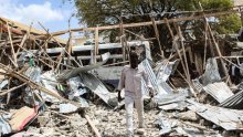 [FOTO] U islamističkom bombaškom napadu blizu škole u Somaliji ubijeno 8 i ranjeno 17 ljudi, odgovornost preuzeo Al Shabaab