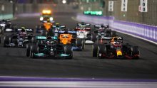 Uoči utrke odluke Lewis Hamilton i Max Verstappen dobili isto upozorenje; mogli bi izgubiti baš sve, a toga je bilo i u prošlosti Formule 1