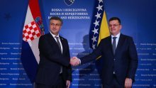 [FOTO/VIDEO] Premijer Plenković doputovao u službeni posjet BiH