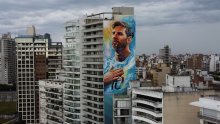 Lionel Messi u rodnom gradu dobio impresivan mural koji su oslikali lokalni umjetnici: Iz druge galaksije...