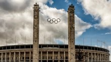 Berlin na 100. obljetnicu Olimpijskih igara održanih u nacističkoj Njemačkoj želi ponovno biti domaćin. Sankcionirana Rusija se javila kao protukandidat