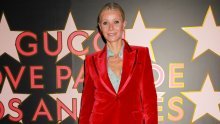 Gwyneth Paltrow pokazala nikad viđene zajedničke fotografije svoje djece i supruga Brada