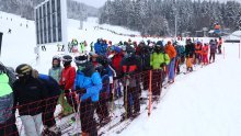 [FOTO/VIDEO] U BiH najveći broj novozaraženih od početka pandemije, pogledajte kakva je gužva na skijalištima