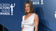 Ovakvu je još nismo vidjeli: Jennifer Aniston objavila fotografiju bez šminke i frizure, a obožavatelji ne kriju oduševljenje