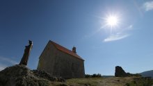 Netko je porazbijao lampe na sinjskoj tvrđavi, Bulj podignuo kaznenu prijavu