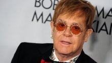 Elton John je pozitivan na covid; odgodio dva koncerta u Dallasu