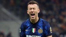 Ovo je potvrda da Ivan Perišić sigurno napušta Inter; na San Siro je stigao sjajni Robin Gosens