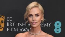 Zbog majke je napravila iznimku: Charlize Theron objavila fotografiju svojih kćeri