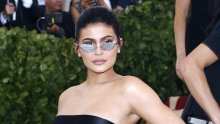 Kylie Jenner šest tjedana nakon rođenja sina Wolfa progovorila o onome o čemu većina mama šuti