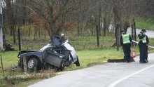 Mladić u okolici Đakova sletio s nerazvrstane ceste i poginuo