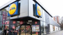 Lidl snižava cijene mjesec dana prije Vladine odluke o smanjenju PDV-a