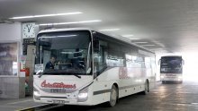 Hrvatski prijevoznici ustupaju autobuse i vozače za prijevoz izbjeglica iz Ukrajine