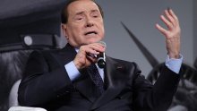 Berlusconi kaže da žena ne može biti majka i gradonačelnica