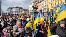 [VIDEO/FOTO] U Zagrebu skup podrške Ukrajini, u ime Vlade govorio Fuchs, ukrajinski veleposlanik se rasplakao