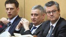 Orešković, Karamarko i Petrov odlučuju: Hoće li Brkić biti ministar branitelja?