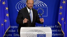 Schulz Cameronu: Izvolite pokrenuti Brexit u utorak