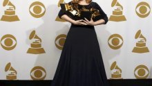 Adele unajmila zaštitare zbog uklete kuće