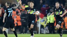 [FOTO] Spektakl na Anfieldu! Inter pobijedio ali ispao iz Lige prvaka, Sanchez tragičar utakmice, Bayern demolirao Salzburg