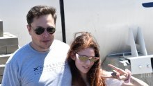 Sve se odvilo u najvećoj tajnosti: Elon Musk i Grimes nakon sina dobili i kćer, a možete pretpostaviti kakvo su joj dali ime