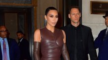 Kim Kardashian glavni je predmet sprdnje na društvenim mrežama nakon što je poručila: 'Trgnite se i počnite raditi. Čini mi se da danas nitko ne želi raditi'