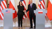 Kamala Harris podržava zahtjev za istragom ruskih ratnih zločina u Ukrajini